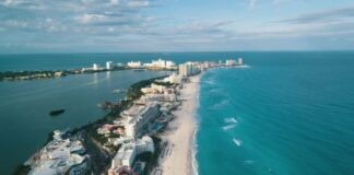 La cantidad de turistas que llegaron por avión a México supera en un 8.2% al año 2019