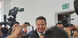 Julio Menchaca respecto a que, si Tesla no llega al norte de México, la inversión podría irse al extranjero