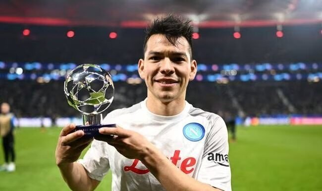 Nominan al ‘Chucky’ Lozano al jugador de la semana de la Champions League