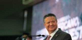 Julio Menchaca presenta el Plan Estatal de Desarrollo para la Transformación de Hidalgo