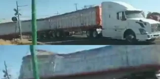 Dos tráileres terminan aplastados al intentar ganarle a un tren