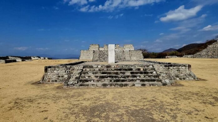 0330E601-01EC-49D7-B229-27EEB42C656D