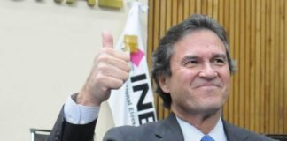 TEPJF declara inaplicable artículo del Plan B que ordenaba la destitución de Edmundo Jacobo