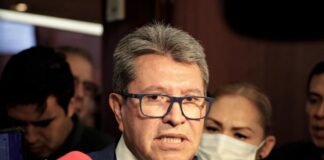 Pide Monreal al INM señalar a los responsables del incendio en albergue de Ciudad Juárez