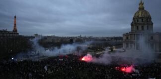 Se expande revuelta social contra la Reforma de Pensiones de Emmanuel Macron