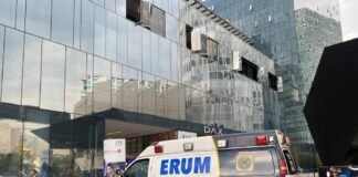 Registran balacera en Plaza Carso, ejecutan a un hombre dentro de un Starbucks