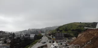 Colapsaron dos edificios en el fraccionamiento La Sierra, en Tijuana