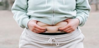 Los peligros de la grasa abdominal y cómo eliminarla