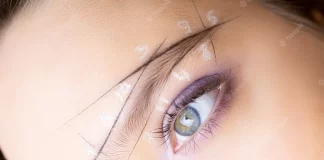 Cejas, elemento fundamental de la comunicación no verbal, señala experta