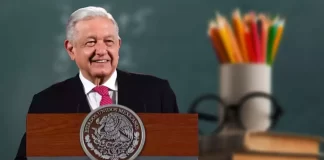 Maestros tendrán un incremento salarial de 8.2% en promedio: AMLO