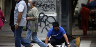 Informalidad en el sexenio ha provocado la caída de productividad laboral: CEESP