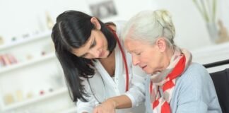 Mujeres tienen menor acceso a la salud, señalan expertos