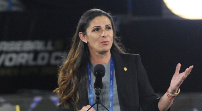 Ana Guevara reitera postura de negar apoyo a la Selección Mexicana de nado sincronizado