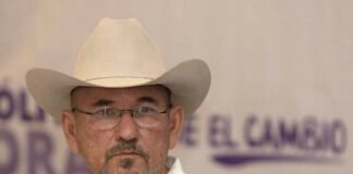 Asesinan al fundador de los grupos de autodefensas Hipólito Mora Chávez