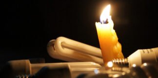 Demanda eléctrica es rebasadas por onda de calor; AMLO presume que hay reserva