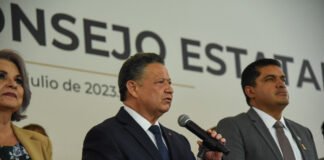 Menchaca encabeza sesión del Consejo Estatal de Seguridad Pública