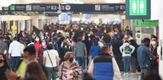 AICM saturado, reducen vuelos de 52 a 43 por hora en dos terminales