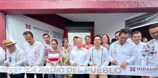 Inaugura Julio Menchaca estación radiofónica “El Vocero Huasteco”