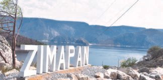 Demandan pobladores de Zimapán investigar a diputada Carmen Lozano