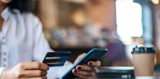 Inclusión financiera crece mediante productos digitales vía teléfonos móviles