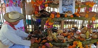 HANAL PIXÁN Una tradición con mucho sabor para disfrutarse