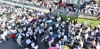 Trabajadores del Poder Judicial en Edomex se suman a protesta contra extinción de fideicomisos