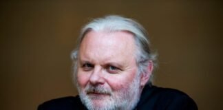 Otorgan a Jon Fosse premio Nobel de Literatura 2023