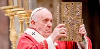 Papa Francisco consternado por la devastación de Otis en Acapulco