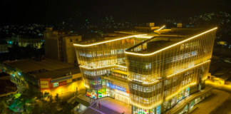 Nayib Bukele inaugura biblioteca en El Salvador de 24 mil metros cuadrados Biblioteca Nacional del Salvador, la primera en el mundo que estará abierta 24/7