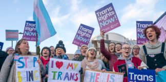 Suecia y Reino Unido frenan ideología de género tras varios miles de demandas