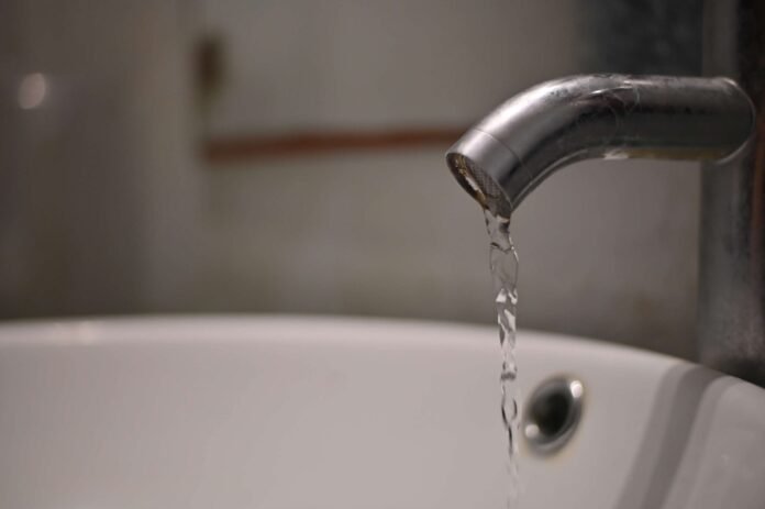 Caasim - Por reparación de fuga, 4 fraccionamientos de Pachuca se quedarán sin agua