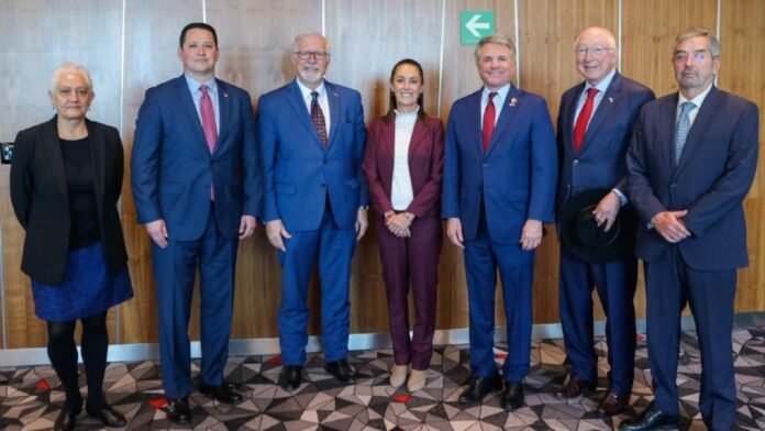 Claudia Sheinbaum se reúne con Ken Salazar y congresistas de EU