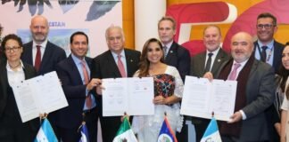 Iniciativa Barrios Mágicos recibe Premio Excelencias en FITUR 2024