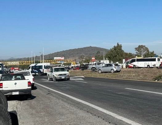 ¡Toma precauciones! Bloqueo en la Pachuca-Actopan