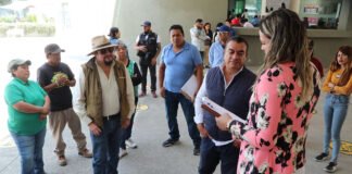 Caasim firma minuta de compromiso con vecinos de colonias que especifica días de servicio