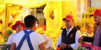 Candidatos del PT se comprometen con tianguistas de Actopan