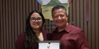 Deja curul Vanessa Escalante y luego asume titularidad de Salud