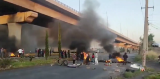 Bloqueo en la México-Puebla por manifestantes