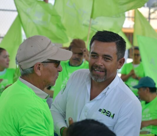 Rubén Escalante logra un gran cierre de campaña en el distrito 12