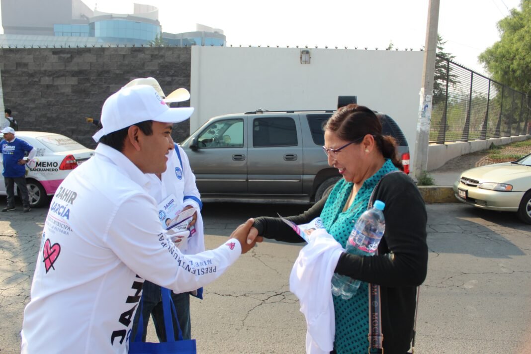 Tecnología y Educación, una prioridad para Jahir García
