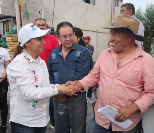 Habitantes de Amajac respaldan a Norma Soberanes