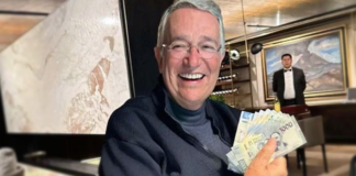 SAT gana juicio con Salinas Pliego, deberá pagar 2 mil mdp