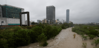 Suman cuatro muertos por tormenta tropical Alberto en Nuevo León