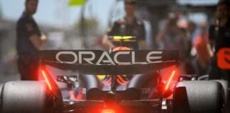 ‘Checo’ Pérez en problemas en la práctica 2 en España; Hamilton Domina