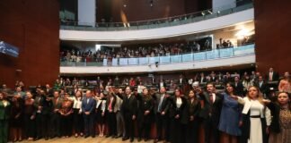 Rinden protesta nuevos magistrados del TFJA ante la permanente