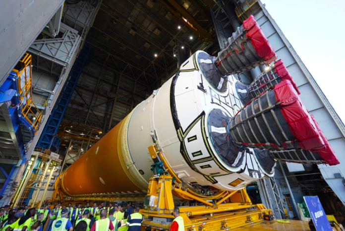 SpaceX prepara una nave espacial superpoderosa para desorbitar la EEI