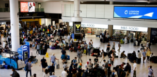 Profeco dice que aerolíneas deben compensar por cancelar vuelos en apagón informático