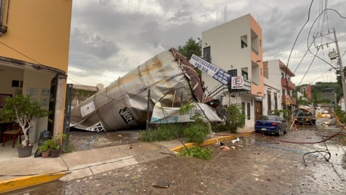 Reportan nueva explosión en fábrica de José Cuervo en Tequila, Jalisco - hay 5 muertos
