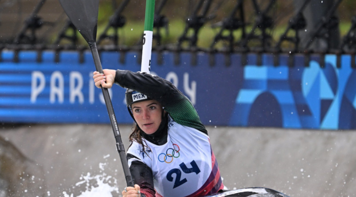 Sofía Reinoso avanza en Kayak cross en París 2024