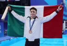 Doble medalla: Osmar Olvera se lleva el bronce en trampolín de 3m